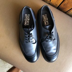 These shoes are barely used and are like new.